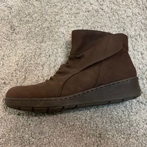 Brown ankle boots